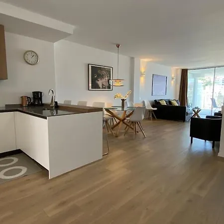 Apartamento 2 Bedroom Luxury In *