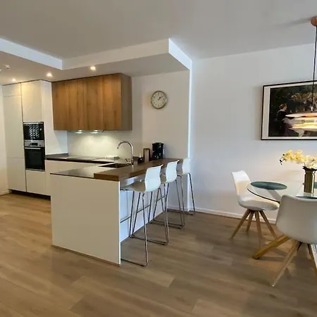 Apartamento 2 Bedroom Luxury In *