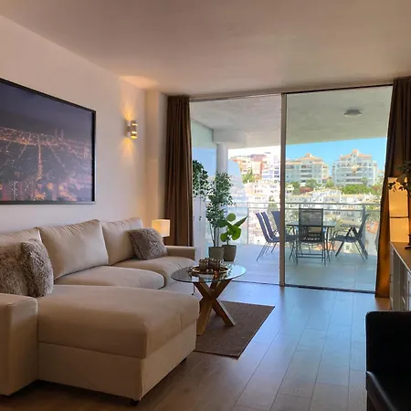 2 Bedroom Luxury In Apartment Benalmadena