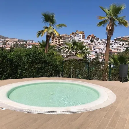Apartment 2 Bedroom Luxury In *